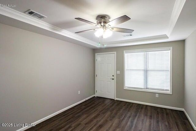 9003 Falcon Crest Ct 104, Louisville, KY 40219