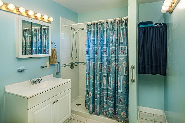 575 Acacia Road, Vero Beach, FL 32963