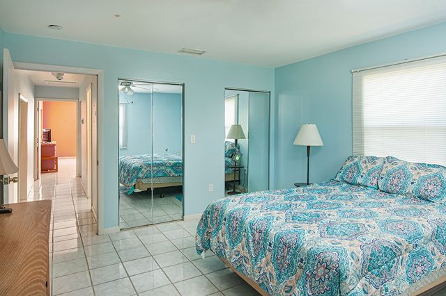 575 Acacia Road, Vero Beach, FL 32963