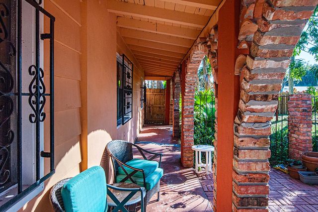 575 Acacia Road, Vero Beach, FL 32963