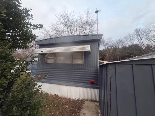 8751 Old Elm Lane, Newaygo, MI 49337