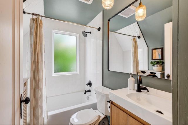 653 Sheldon Street, Madison, WI 53711