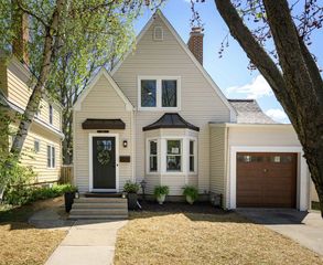 653 Sheldon Street, Madison, WI 53711