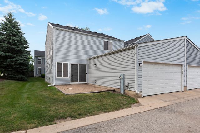 1011 Symphony Drive, Aurora, IL 60504