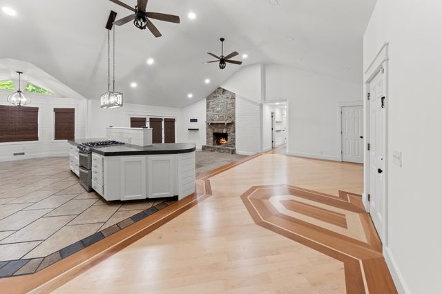 1267 Walnut Hill Rd, Lebanon, TN 37090
