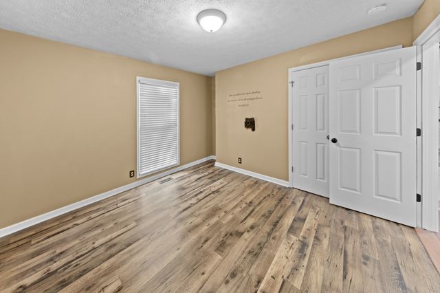 1267 Walnut Hill Rd, Lebanon, TN 37090