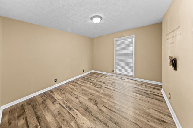 1267 Walnut Hill Rd, Lebanon, TN 37090