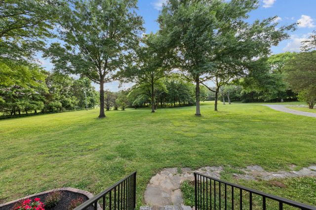1267 Walnut Hill Rd, Lebanon, TN 37090