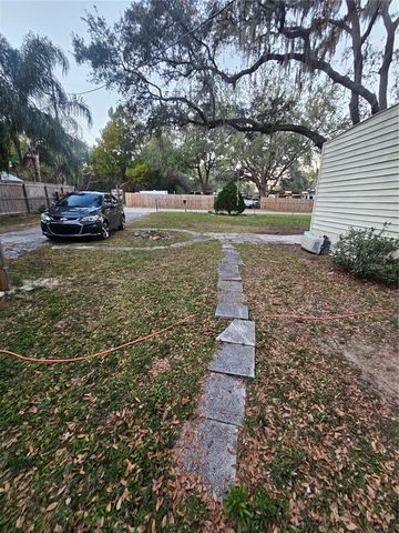 24950 SE 167TH PLACE, Umatilla, FL 32784