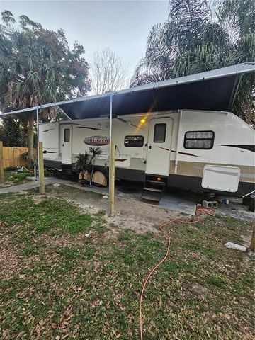 24950 SE 167TH PLACE, Umatilla, FL 32784