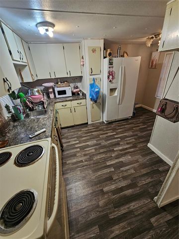 24950 SE 167TH PLACE, Umatilla, FL 32784