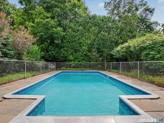 934 Jeremy Swamp Road, Southbury, CT 06488