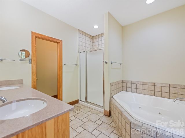 184 Silent Forest Drive, Canton, NC 28716