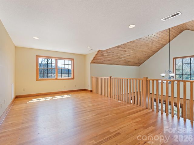 184 Silent Forest Drive, Canton, NC 28716