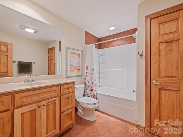 184 Silent Forest Drive, Canton, NC 28716