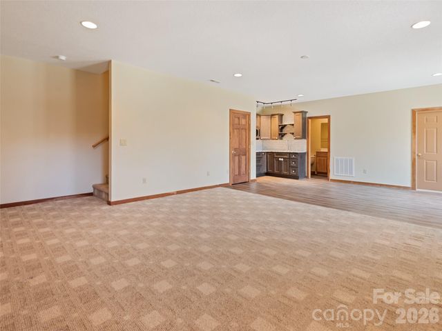 184 Silent Forest Drive, Canton, NC 28716