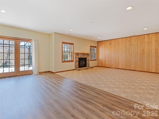 184 Silent Forest Drive, Canton, NC 28716