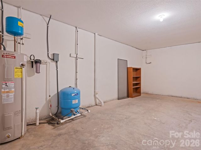 184 Silent Forest Drive, Canton, NC 28716