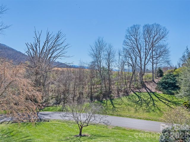 184 Silent Forest Drive, Canton, NC 28716