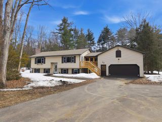 23 Brook Road, Litchfield, NH 03052