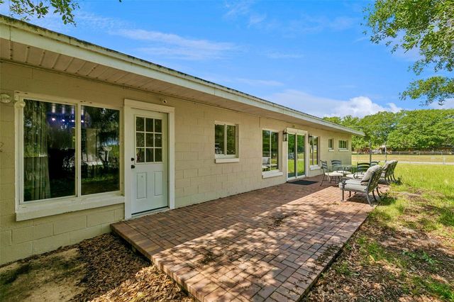 1200 LAKE HARNEY ROAD, Geneva, FL 32732