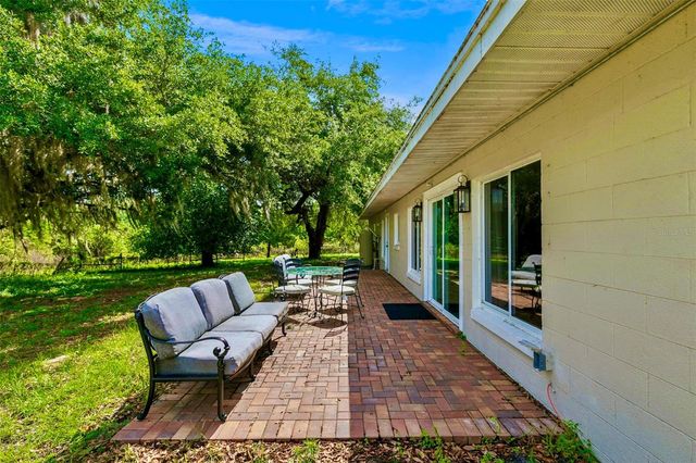 1200 LAKE HARNEY ROAD, Geneva, FL 32732