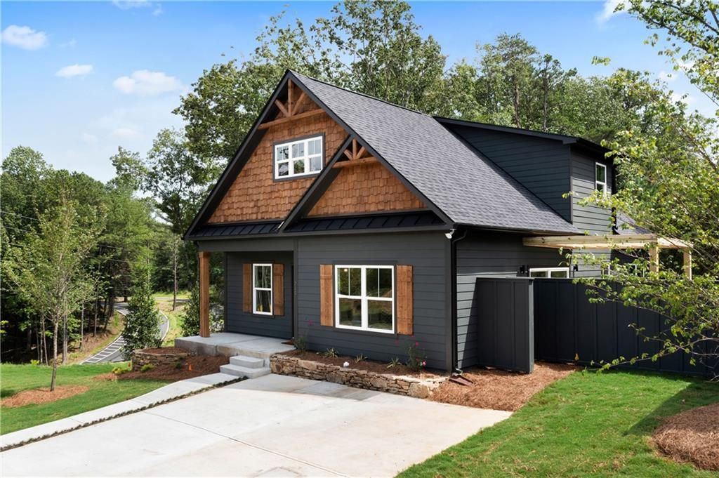 110 Red Cloud Walk, Waleska, GA 30183