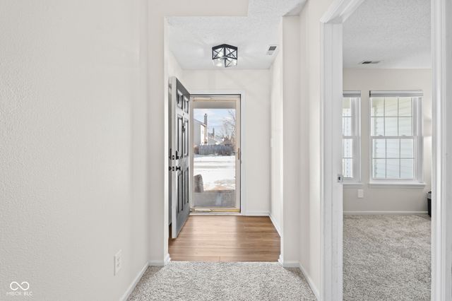 632 Hollowood Lane, Avon, IN 46123