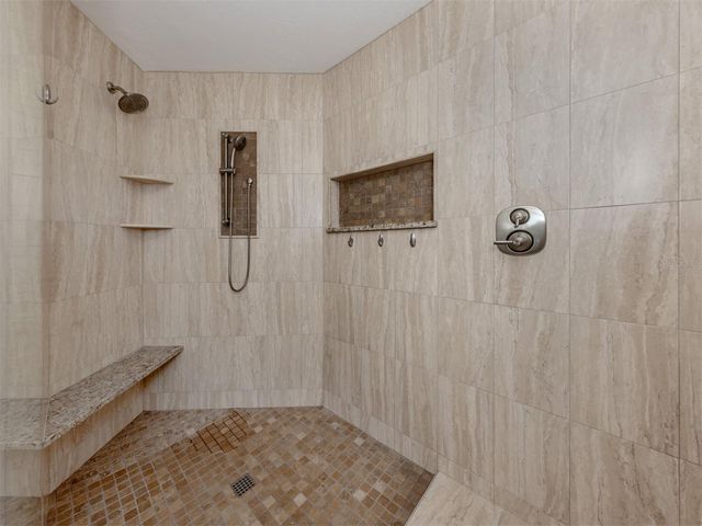 1243 PINE NEEDLE ROAD, Venice, FL 34285