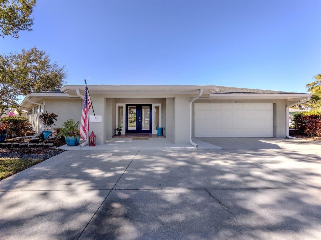 1243 PINE NEEDLE ROAD, Venice, FL 34285