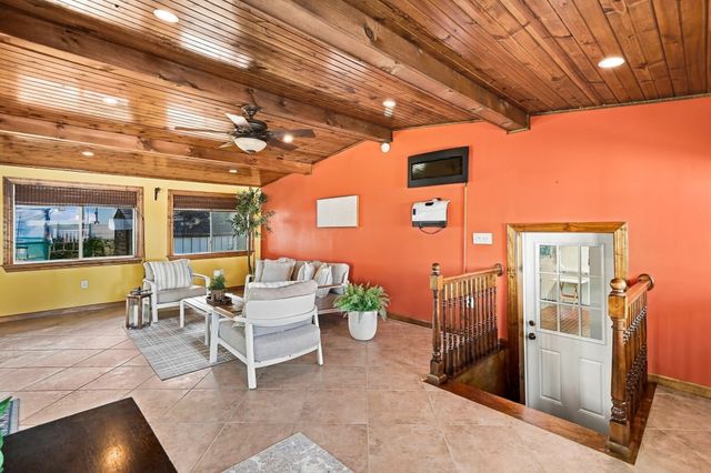 32 Alvin Street, Methuen, MA 01844