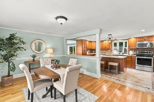 32 Alvin Street, Methuen, MA 01844