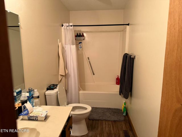 1922 Topside Rd, Louisville, TN 37777