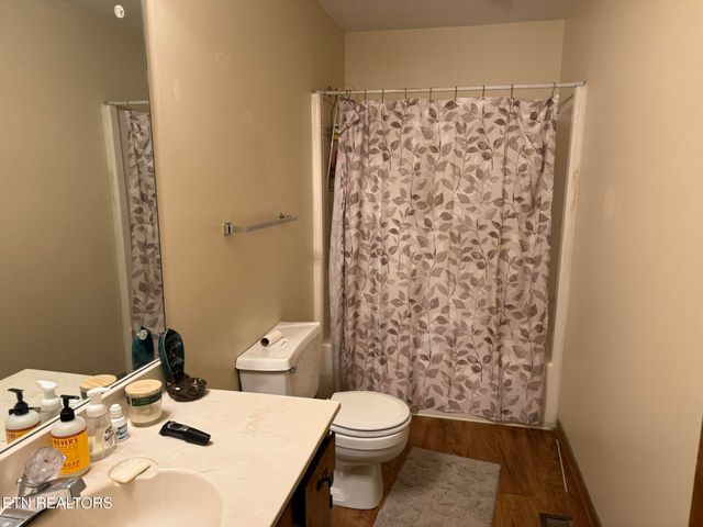 1922 Topside Rd, Louisville, TN 37777