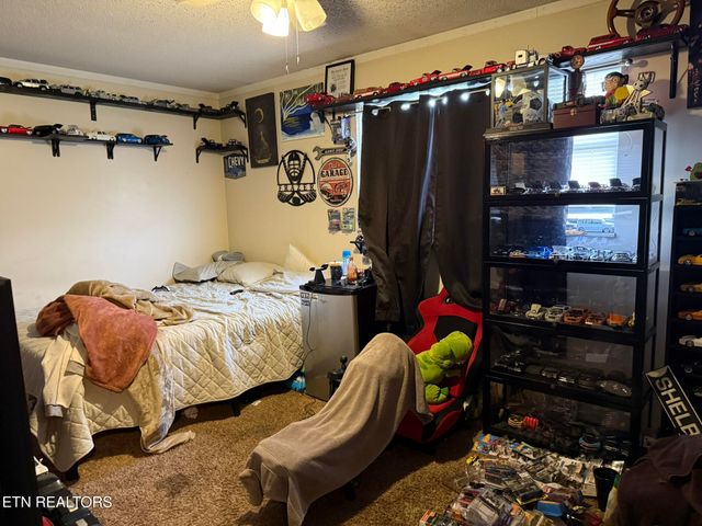 1922 Topside Rd, Louisville, TN 37777