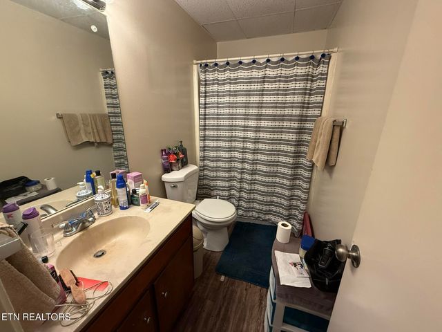 1922 Topside Rd, Louisville, TN 37777