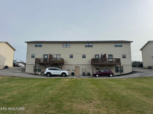 1922 Topside Rd, Louisville, TN 37777