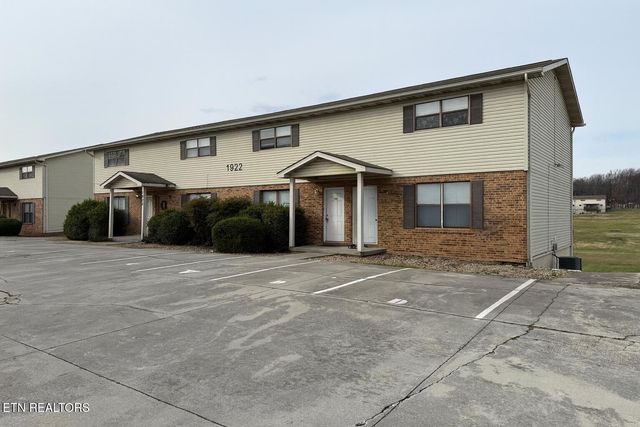 1922 Topside Rd, Louisville, TN 37777