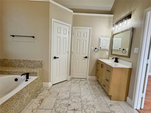 2112 Stonegate Drive, Carrollton, TX 75010