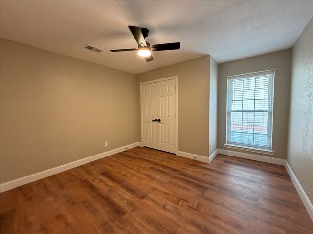 2112 Stonegate Drive, Carrollton, TX 75010