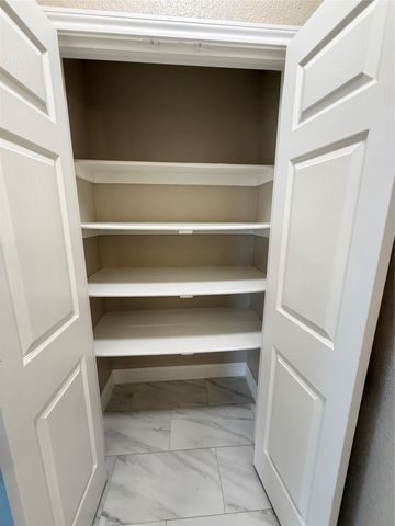 2112 Stonegate Drive, Carrollton, TX 75010