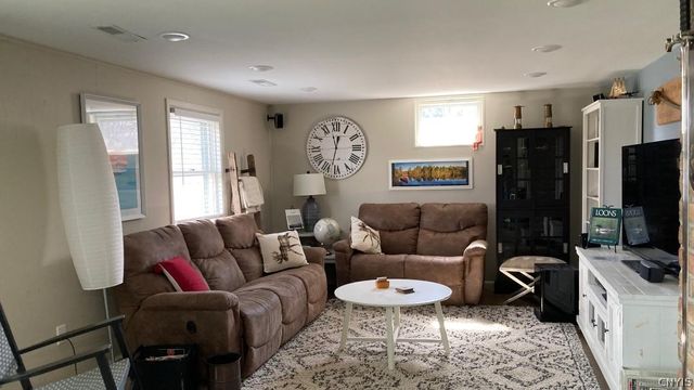 2886 West Lake Road, Skaneateles, NY 13152