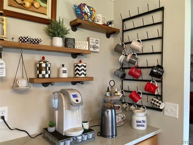 2886 West Lake Road, Skaneateles, NY 13152