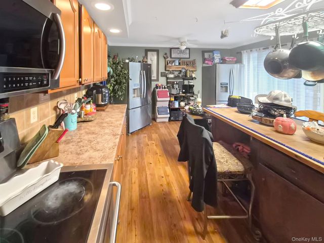 81 Old Unionville Road, Wallkill, NY 12589