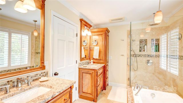 1255 Giverny Court NW, Concord, NC 28027