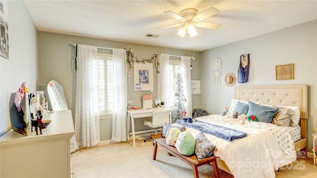 1255 Giverny Court NW, Concord, NC 28027