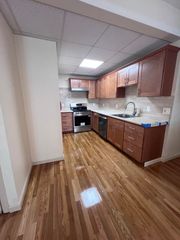 498 Lincoln Avenue 2L, Saugus, MA 01906