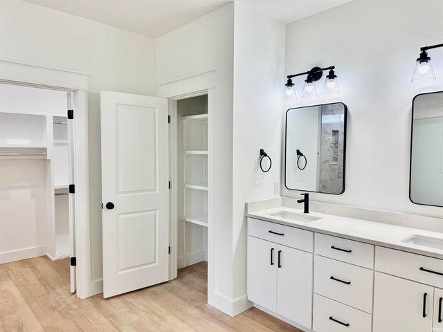 4022 W Carmola Drive, Bloomington, IN 47404