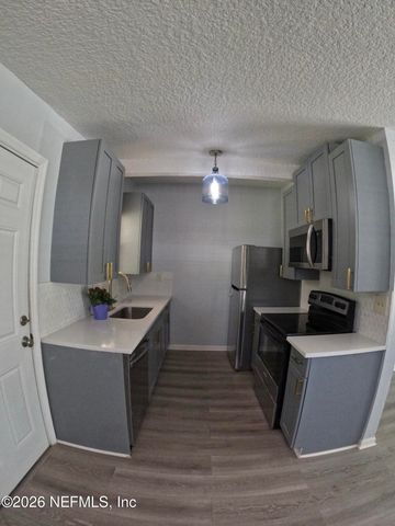 3039 LORMAN Drive, Jacksonville, FL 32223