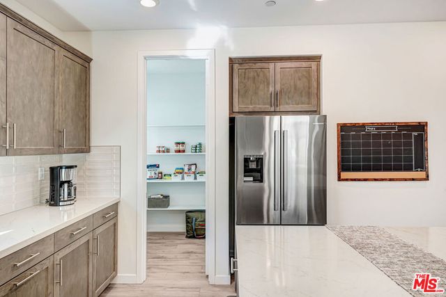 27566 Manzanita Way, Valencia, CA 91381